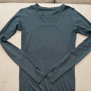 Lululemon Run Switfly (army green) Long Sleeve Top